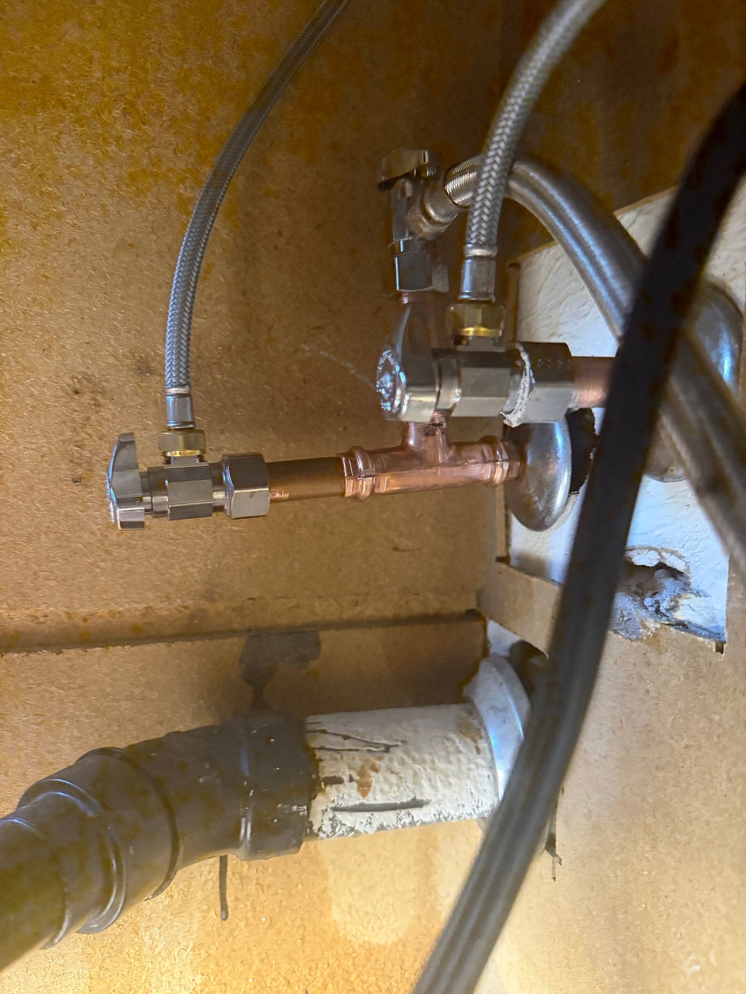 Emergency Shutoff Valve and Moen Kitchen Faucet Replacement in Rockwall, TX